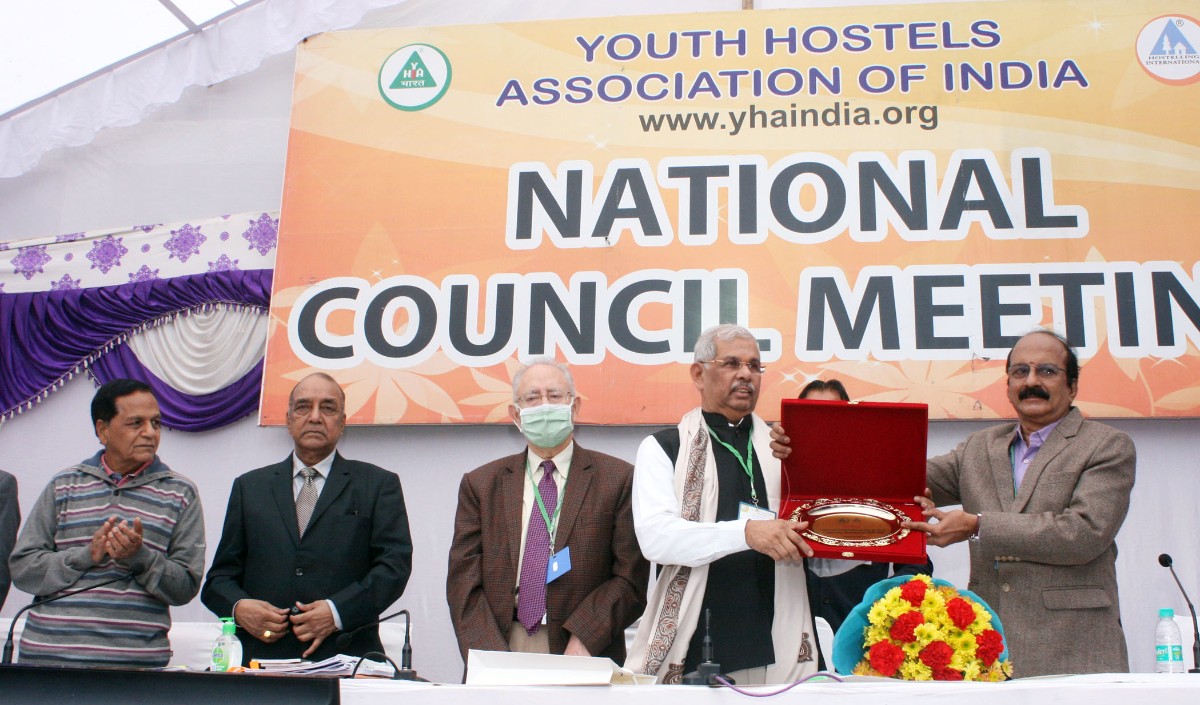 हिमाचल प्रदेश के राज्यपाल यूथ होस्टल्स एसोसिएशन आॅफ इंडिया के राष्ट्रीय अध्यक्ष चुने गए
