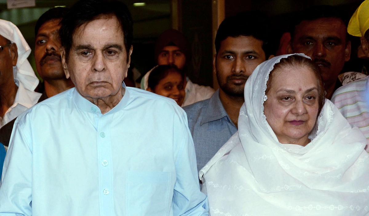 Saira Banu remembered her husband said- Dilip Kumar will live forever for me