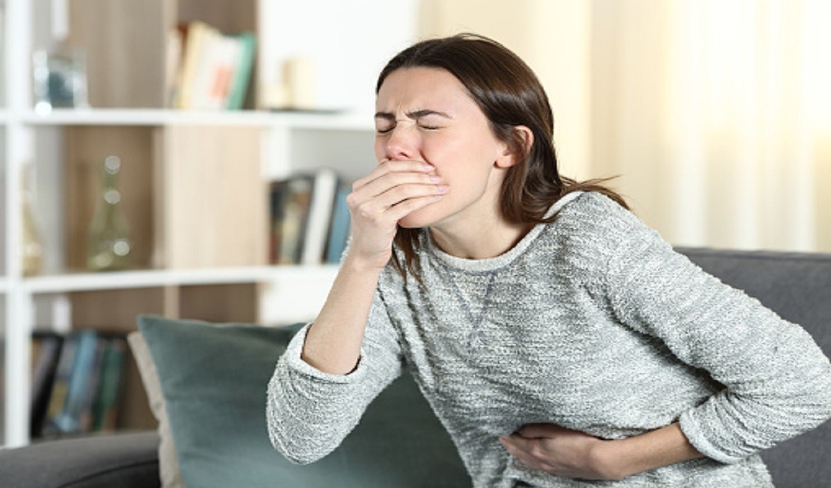 home remedies to stop vomiting