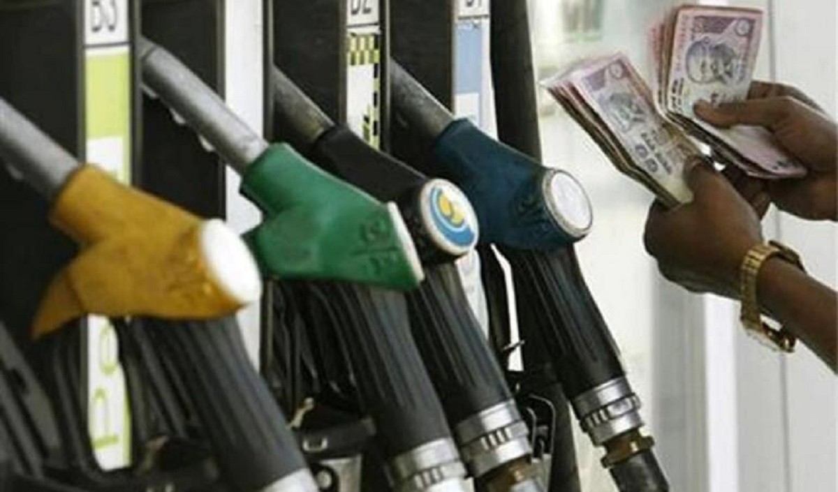 Jharkhand petrol pumps demand VAT reduction, observe strike