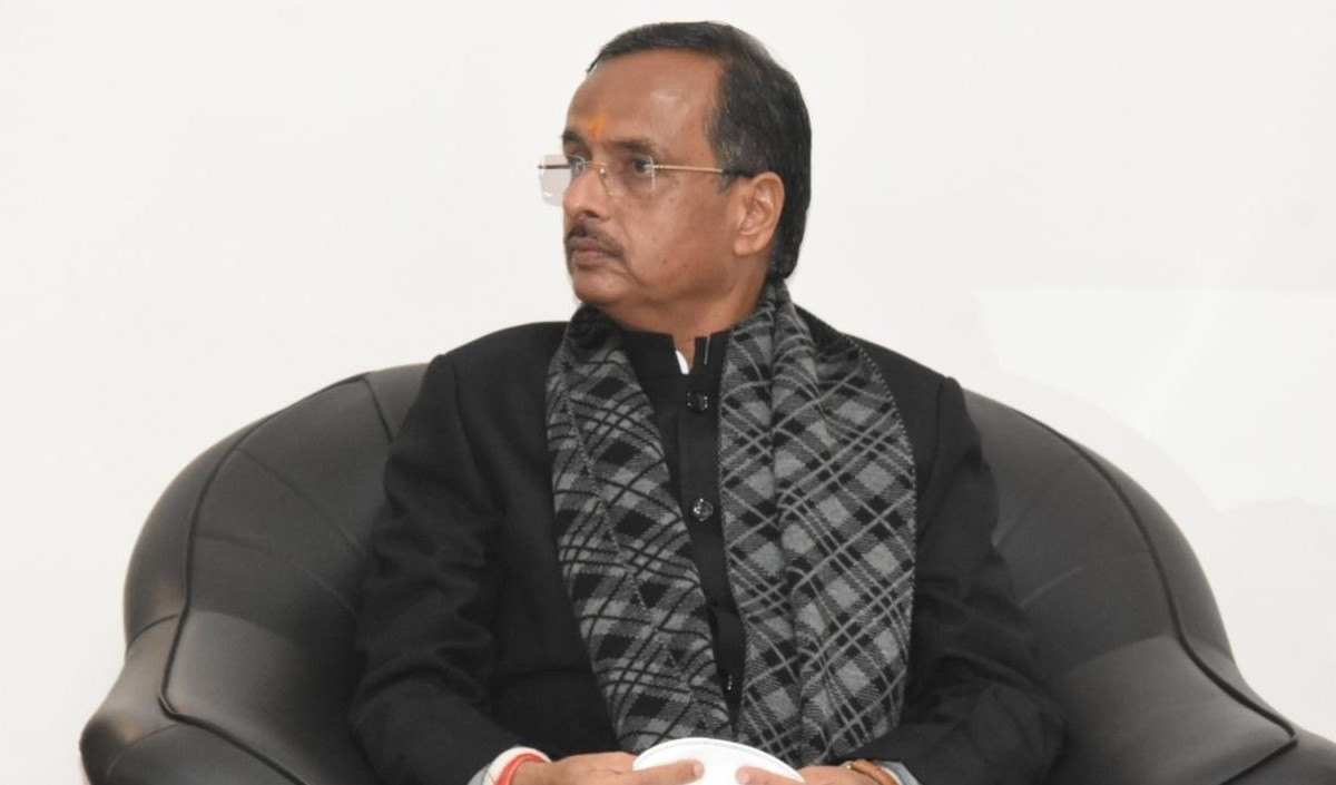 Dr Dinesh Sharma