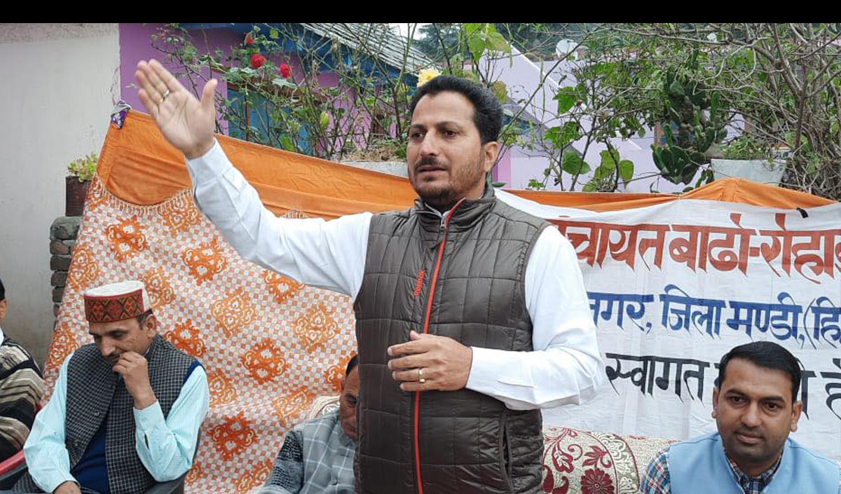 अंट-शंट बयानबाजी पर उतरे कांग्रेस नेता, अपनी ही संस्कृति का कर रहे विरोध: जम्वाल