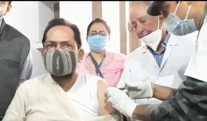 Naqvi gets covid-19 vaccine installed in Rampur