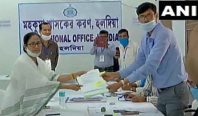 Mamata Banerjee Nomination