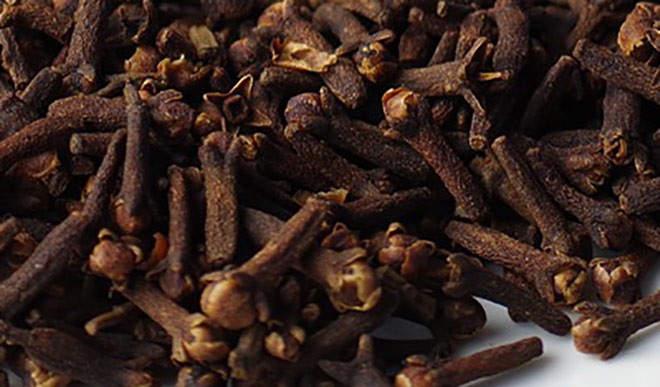 cloves cloves
