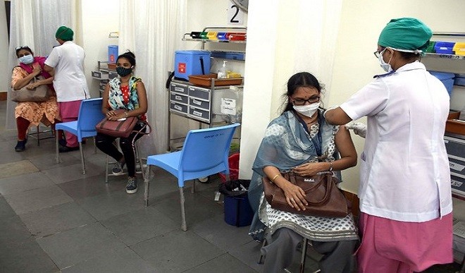 24,882 new COVID-19 cases recorded in India