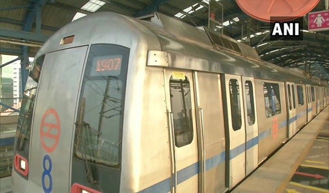 Delhi Metros Blue Line