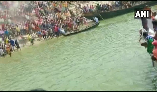 बिहार में दर्दनाक हादसा, गंगा नदी में गिरी सवारियों से भरी जीप, 10 लोगों की मौत