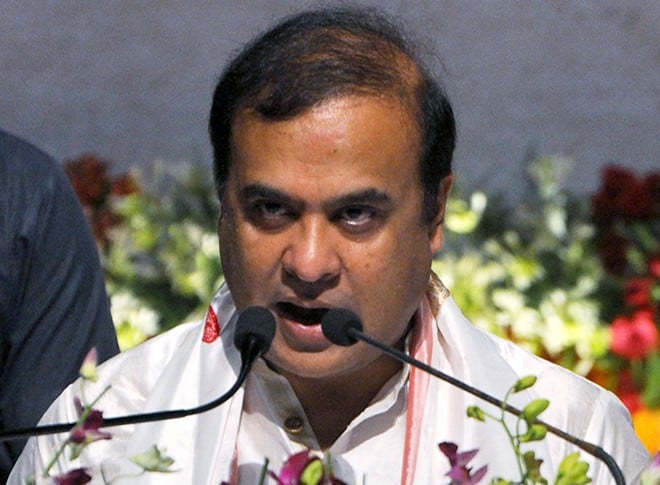 हिमंत बिस्व सरमा ने असम के 15वें मुख्यमंत्री के तौर पर शपथ ली हिमंत बिस्व सरमा ने असम के 15वें मुख्यमंत्री के तौर पर शपथ ली