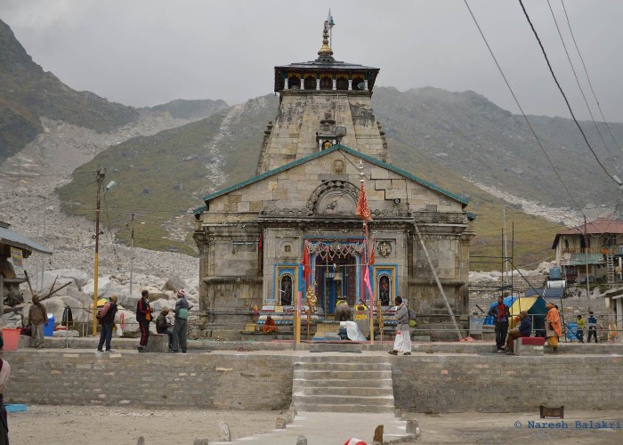 शीतकालीन अवकाश के बाद केदारनाथ मंदिर के कपाट खुले, भक्तों के लिए ऑनलाइन दर्शन की व्यवस्था