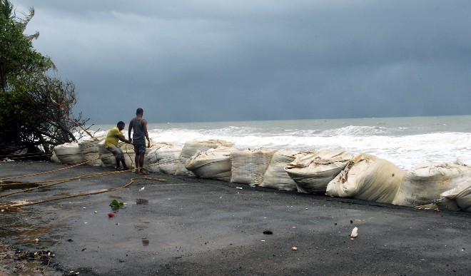 Cyclone Yaas Update: मौसम विभाग ने कहा- ओडिशा के धमरा बंदरगाह के पास दस्तक देने की आशंका