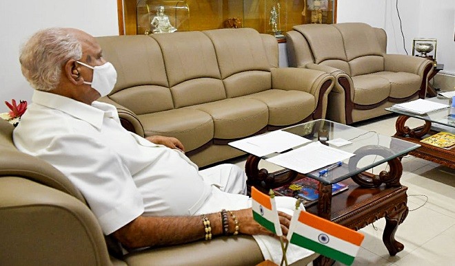 कर्नाटक CM येदियुरप्पा को बदलने को लेकर अटकलें फिर तेज