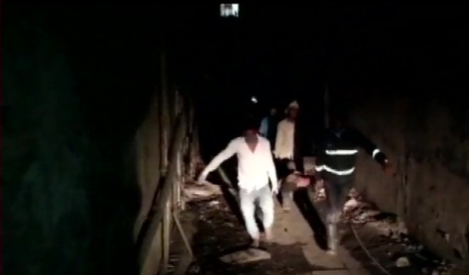 महाराष्ट्र के ठाणे 26 साल पुरानी इमारत ढहने से सात लोगों की मौत, सरकार ने किया मुआवजे का ऐलान
