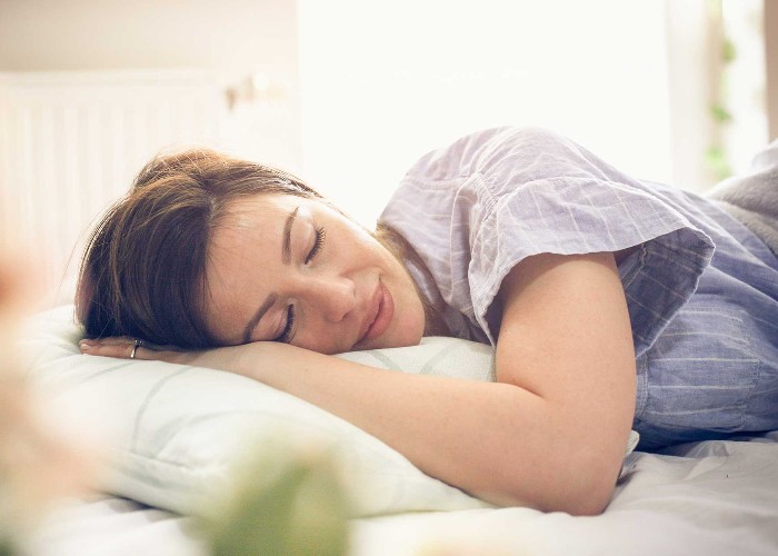 रोजाना करें ये 5 योगासन, अनिद्रा की समस्या से मिलेगा छुटकारा और आएगी अच्छी नींद