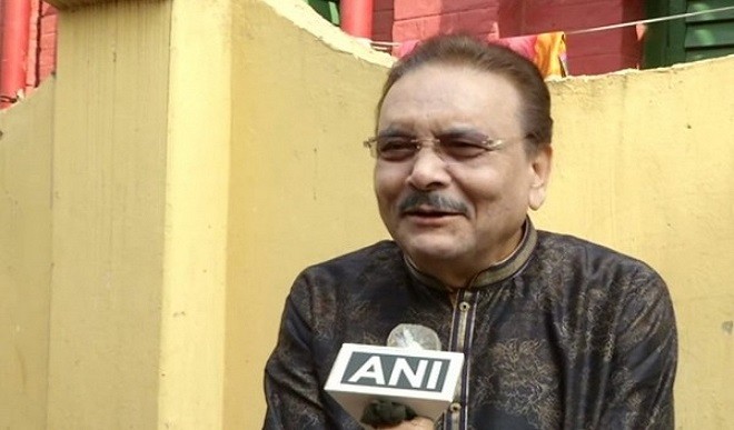 TMC MLA Madan Mitra dons role of chaiwala pegs price of cup at Rs 15 lakh
