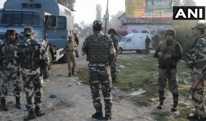 Encounter bw security forces and terrorists in JandK Bandipora district