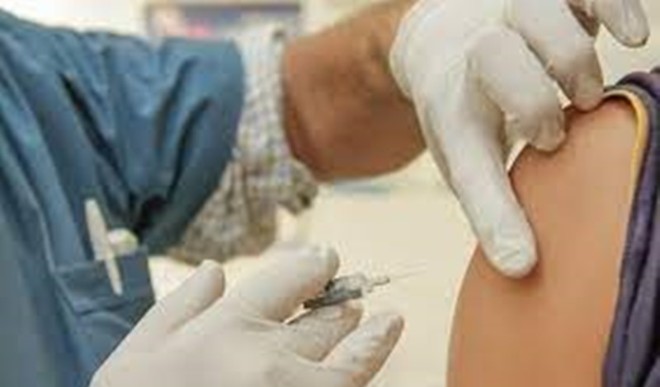 नोवावैक्स, एसआईआई ने कोविड टीके को आपातकालीन उपयोग सूचीबद्धता के लिए डब्ल्यूएचओ को आवेदन दिया