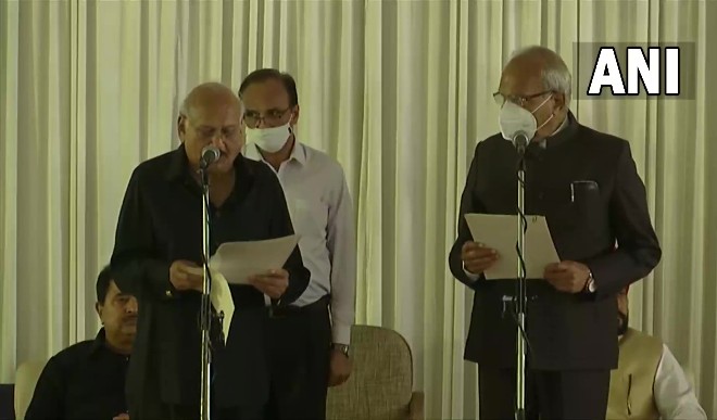 Punjab Swearing Ceremony : पंजाब में चन्नी सरकार का कैबिनेट विस्तार, मंत्रियों ने ली शपथ