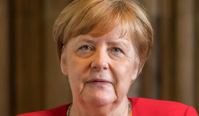 जर्मनी चुनाव: सोशल डेमोक्रेट पार्टी ने हासिल किया मत, एंजेला की पार्टी को हराया