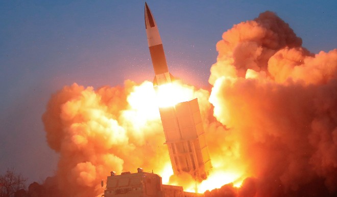 International Highlights: उत्तर कोरिया ने किया छोटी दूरी की मिसाइल का परीक्षण, दक्षिण कोरिया ने जताई आपत्ति