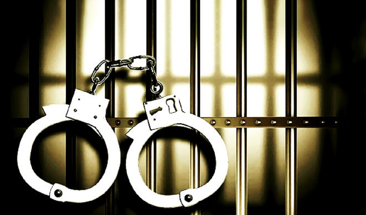 नोएडा में पुलिस के साथ मुठभेड़ के बाद 25 हजार रुपए का इनामी बदमाश गिरफ्तार