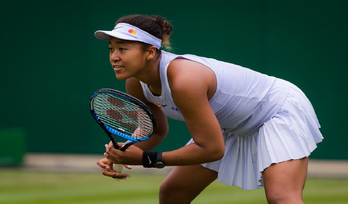 Naomi Osaka opens her season with a win over Cornet in Melbourne