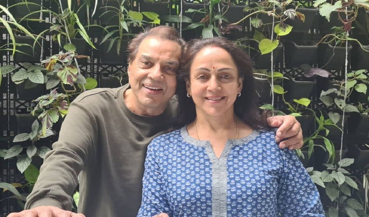 Dharmendra and Hema Malini 