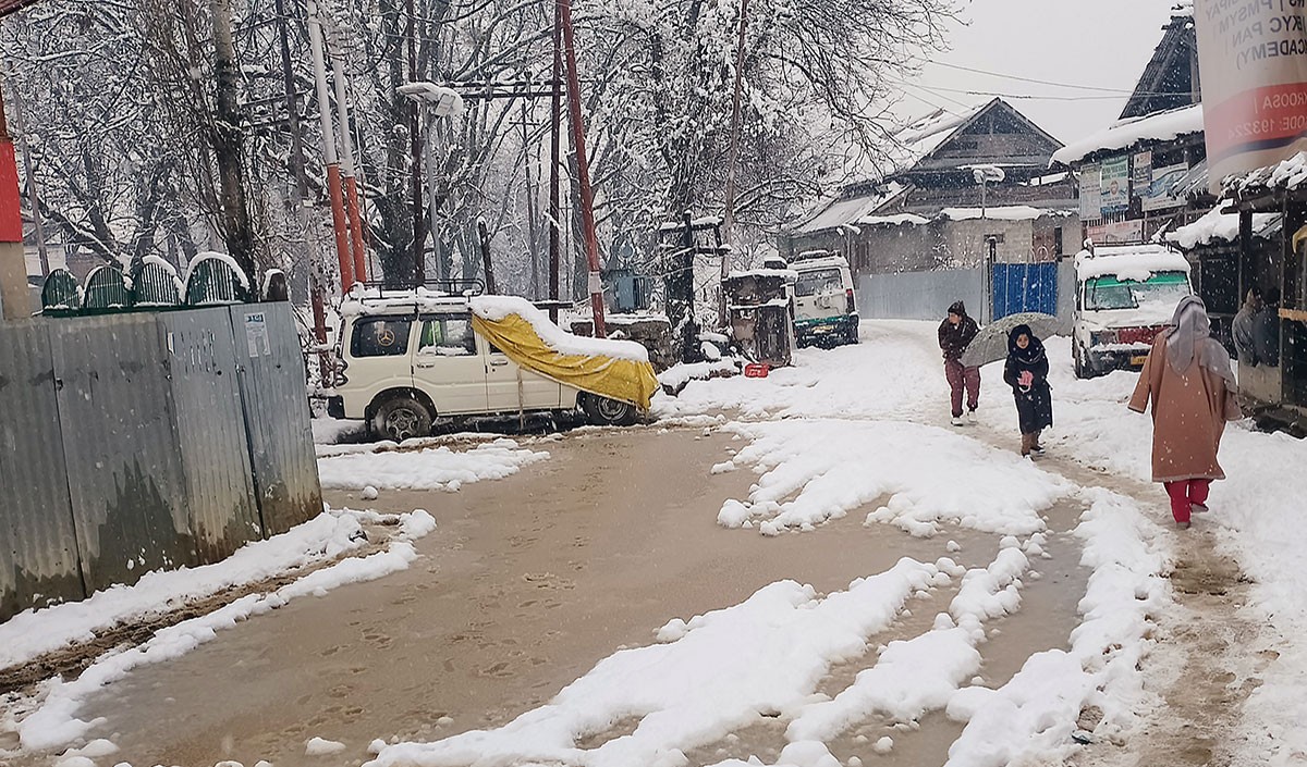 kashmir snowfall