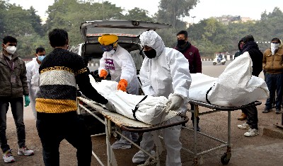 Covid-19 Updates India | भारत में 24 घंटों में 2.85 लाख कोरोना के नये केस, 665 और मरीजों की मौत