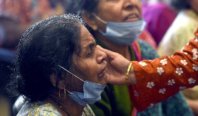 दिल्ली: कोविड से जान गंवाने वालों के 21,914 परिवारों को 50-50 हजार की अनुग्रह राशि