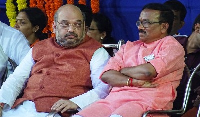 टिकट नहीं मिलने पर भाजपा से नाराज गोवा के पूर्व मुख्यमंत्री लक्ष्मीकांत पाारसेकर पार्टी छोड़ेंगे