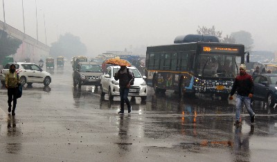 दिल्ली में बारिश से टूटा 120 सालों का रिकॉर्ड, 1901 के बाद जनवरी में हुई सबसे अधिक बारिश