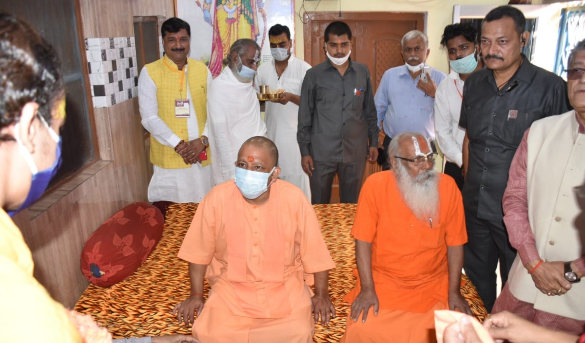 Saints angry over CM Yogi not contesting elections from Ayodhya Legislative Assembly Saints angry over CM Yogi not contesting elections from Ayodhya Legislative Assembly