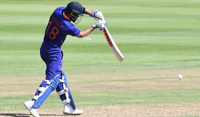 विराट कोहली आईसीसी बल्लेबाजी रैंकिंग में दूसरे, रोहित शर्मा तीसरे स्थान पर