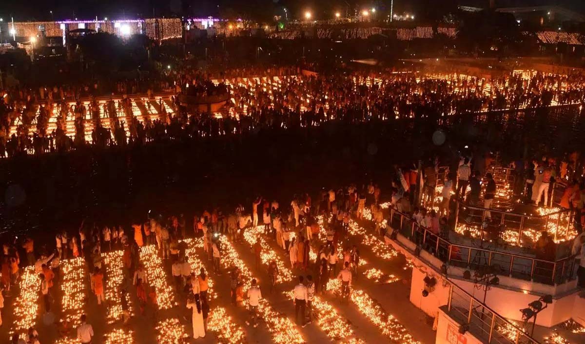 दीपावली पर अयोध्या में दीप जलाएंगे मोदी, गुजरात चुनावों पर इस बात का क्या  असर पड़ेगा? - pm narendra modi ayodhya visit analysis
