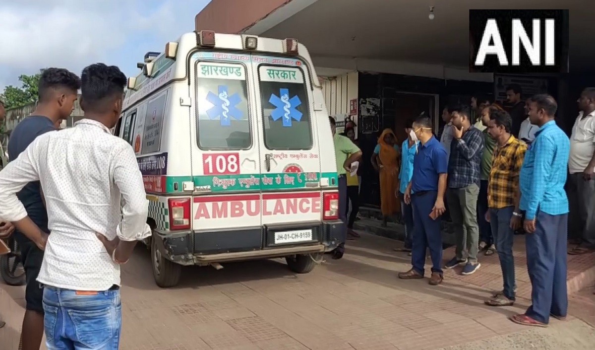 dumka ambulance