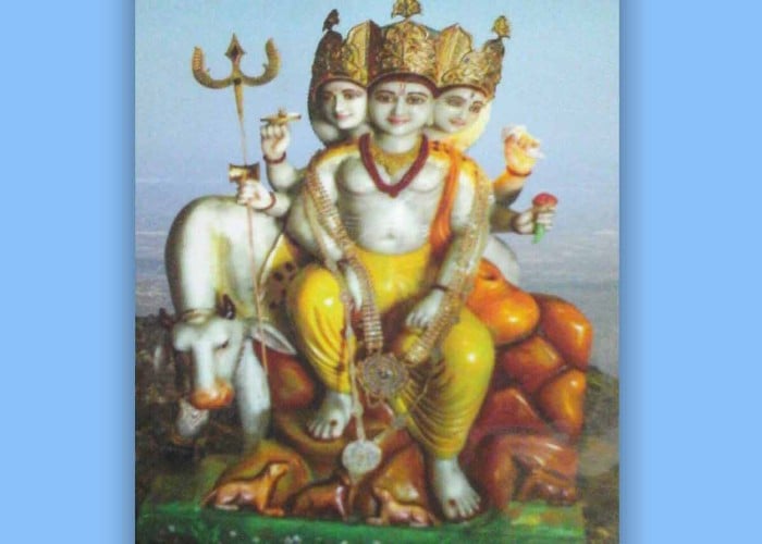 भगवान दत्तात्रेय की पूजा से मिलेंगे संसार के सभी सुख, जानें कैसे करते हैं इनकी आराधना 