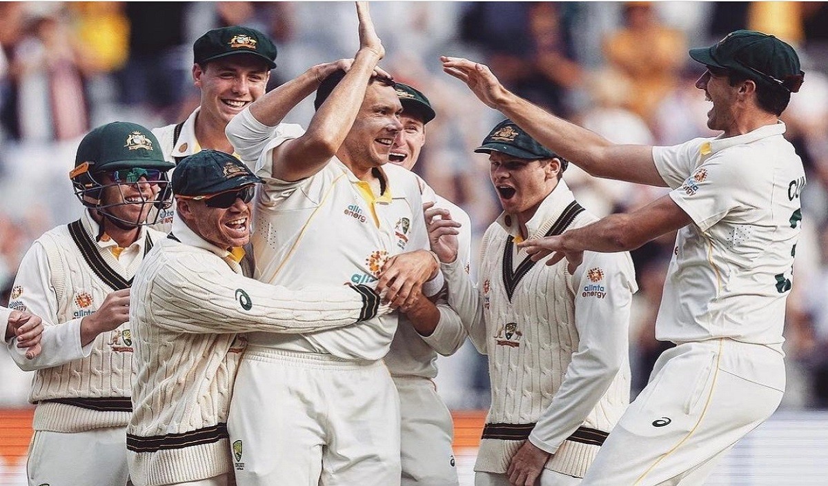 PAK VS AUS: आस्ट्रेलियाई क्रिकेट टीम 24 साल में पहली बार पहुंची पाकिस्तान