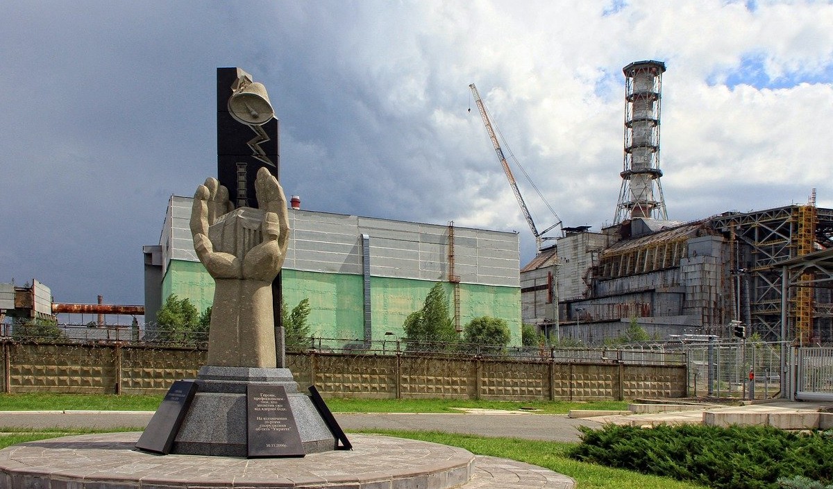  Chernobyl nuclear plant