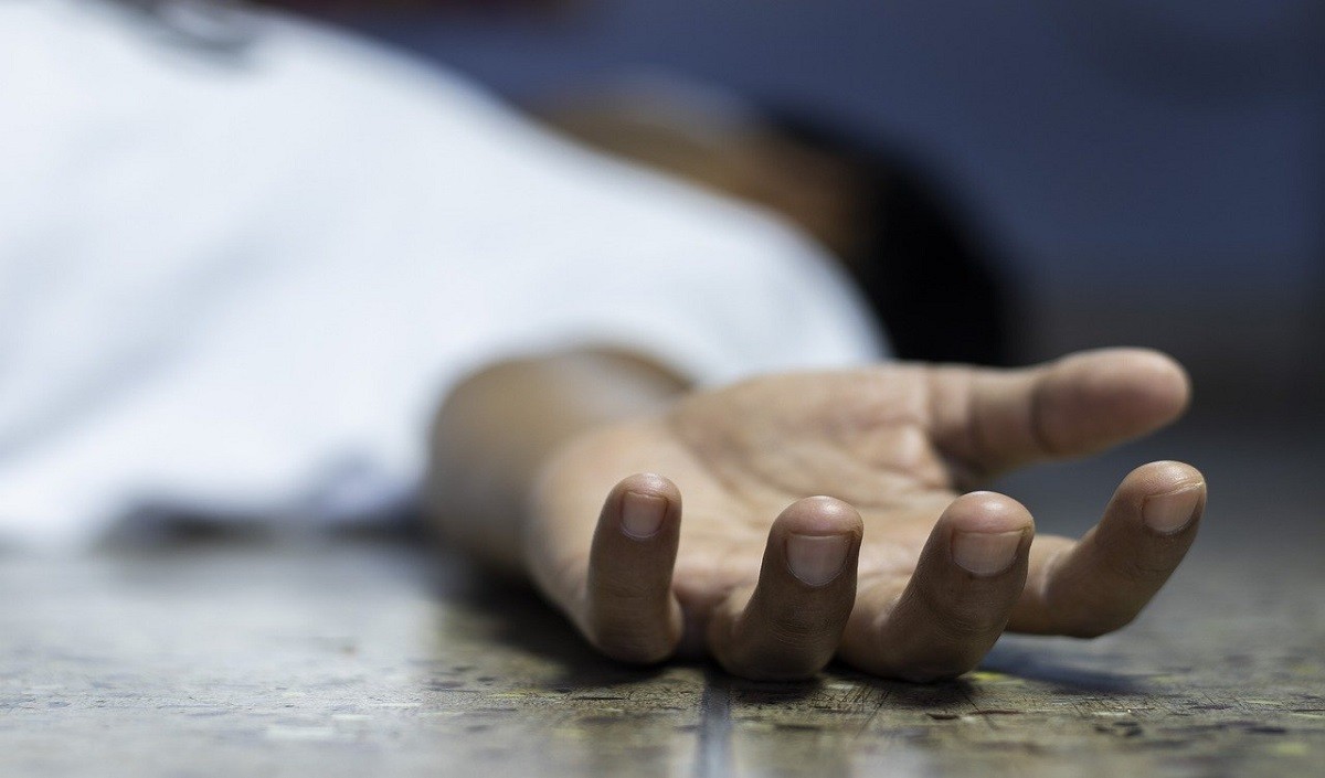 dead body dead body