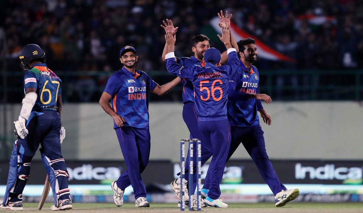 रोहित शर्मा की कप्तानी में भारत की हैट्रिक सीरीज जीत, श्रीलंका को किया क्लीन स्वीप