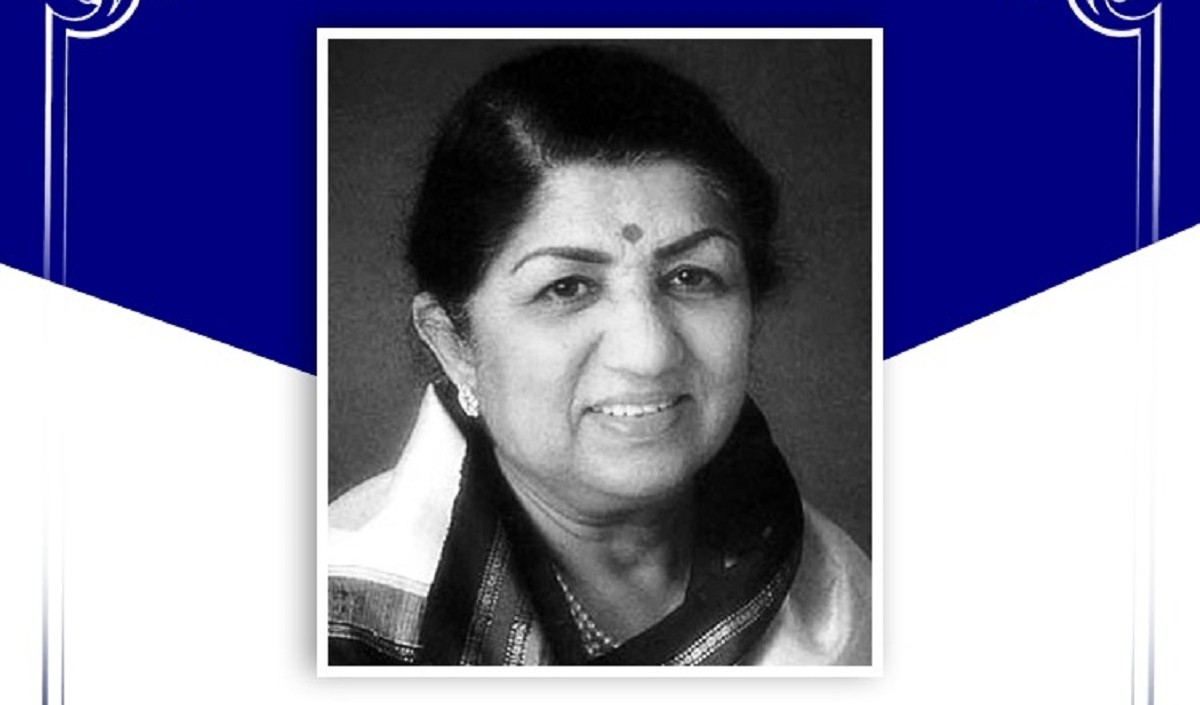  Lata Mangeshkar 