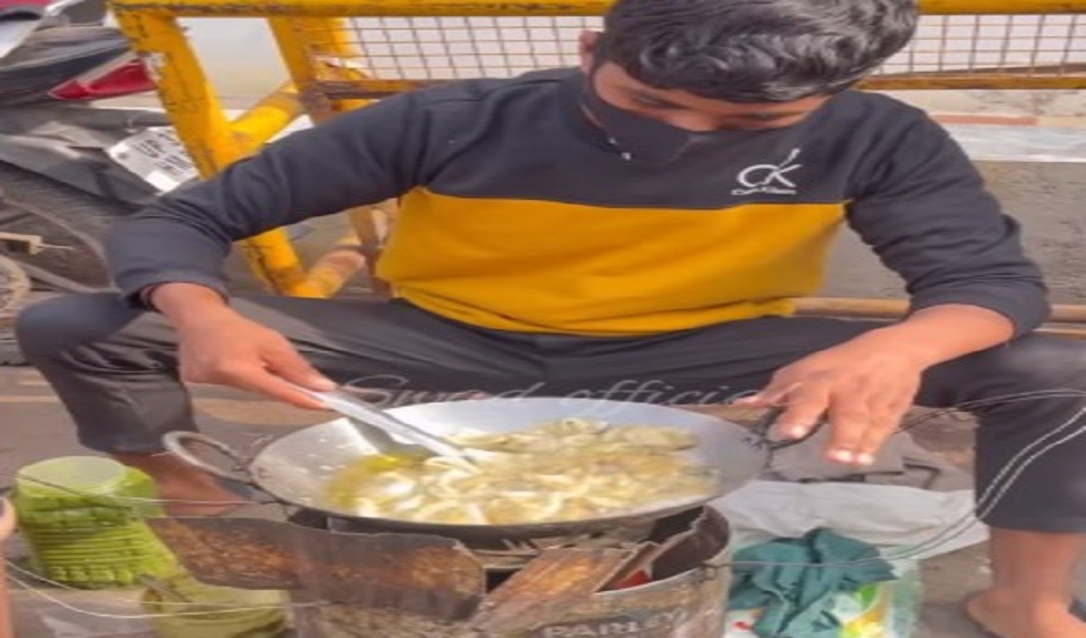 samosa seller samosa seller