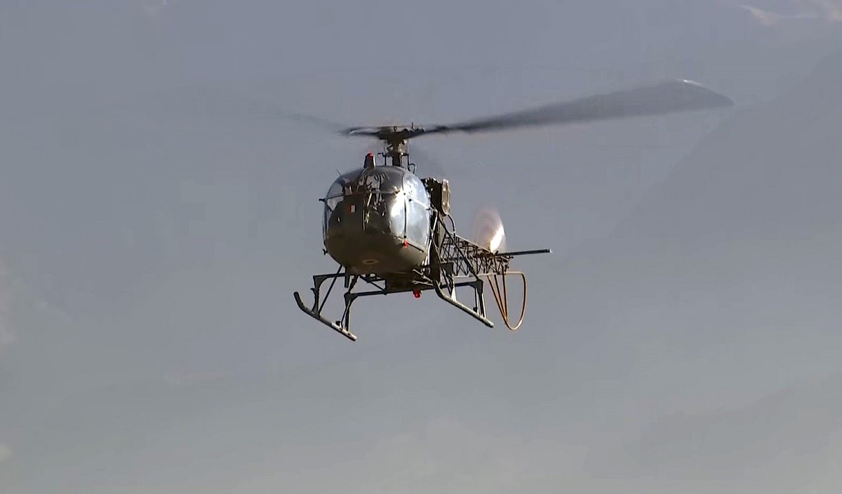 Cheetah helicopter Cheetah helicopter