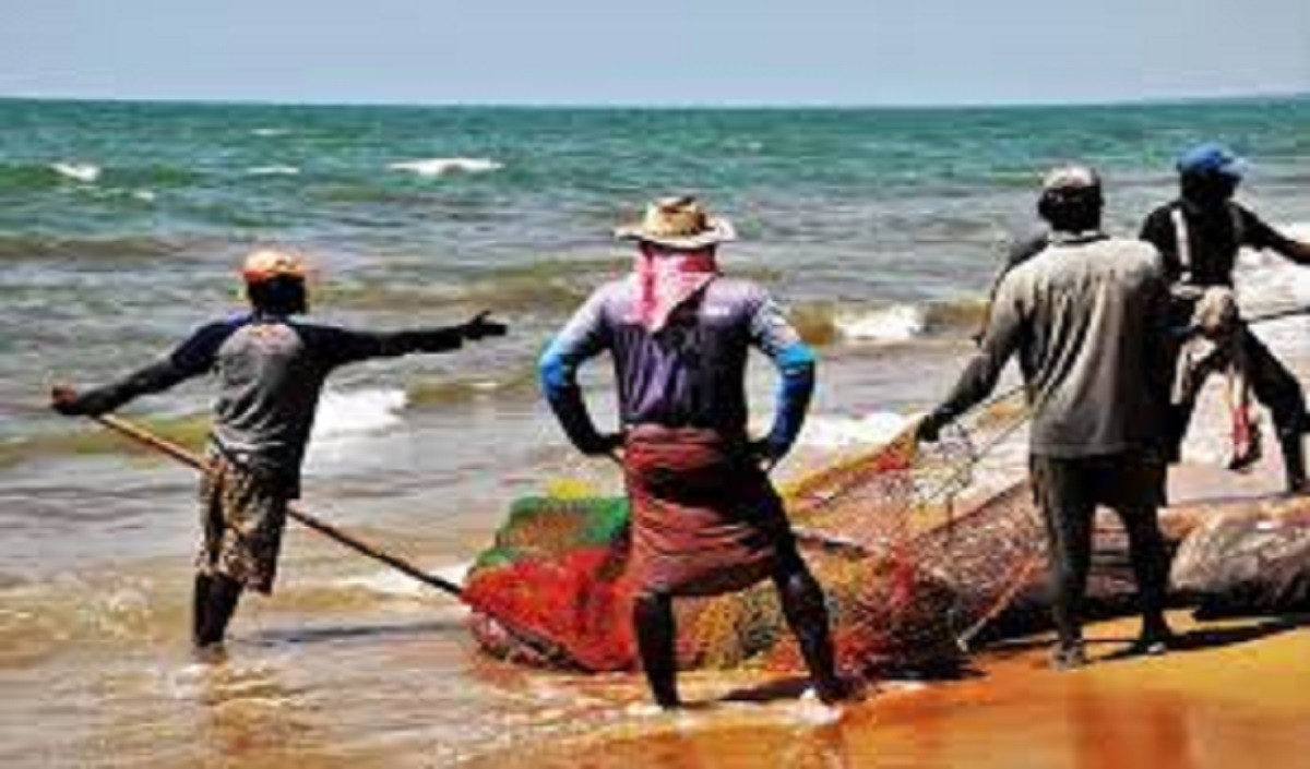 भारत ने कहा-  श्रीलंका मछुआरों के मामलों में बरते संयम