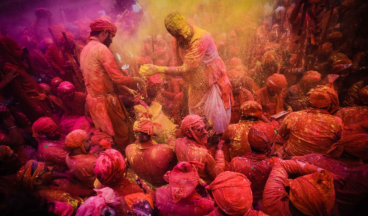 holi holi