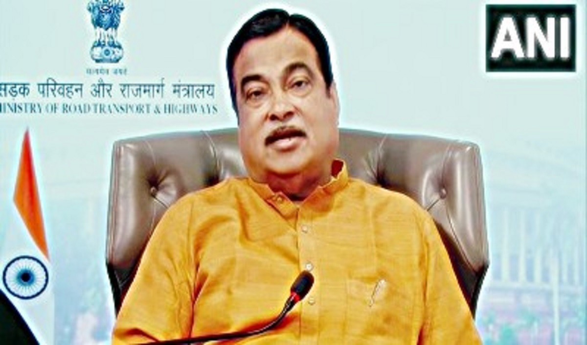  Nitin Gadkari