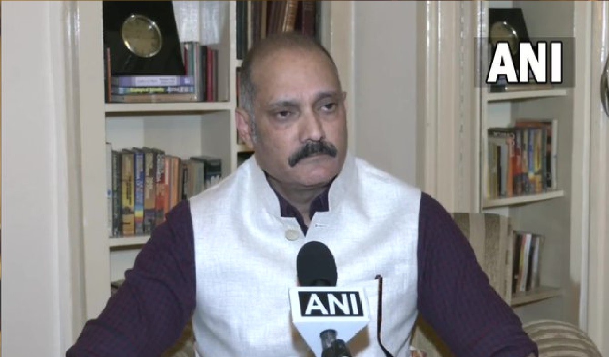जम्मू कश्मीर में कांग्रेस को लगा झटका, कर्ण सिंह के बेटे ने दिया इस्तीफा, कहा- पार्टी जमीनी हकीकत से दूर