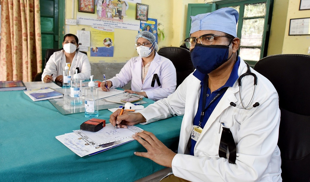 उत्तर प्रदेश में कोरोना संक्रमण के 220 नये मामले, 1,394 एक्टिव केस, वैक्सीनेशन का कार्य जारी