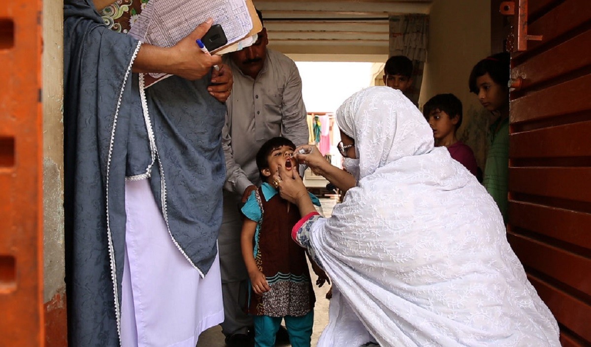 पोलियो से हारता पाकिस्तान, एक हफ्ते के भीतर सामने आया दूसरा केस